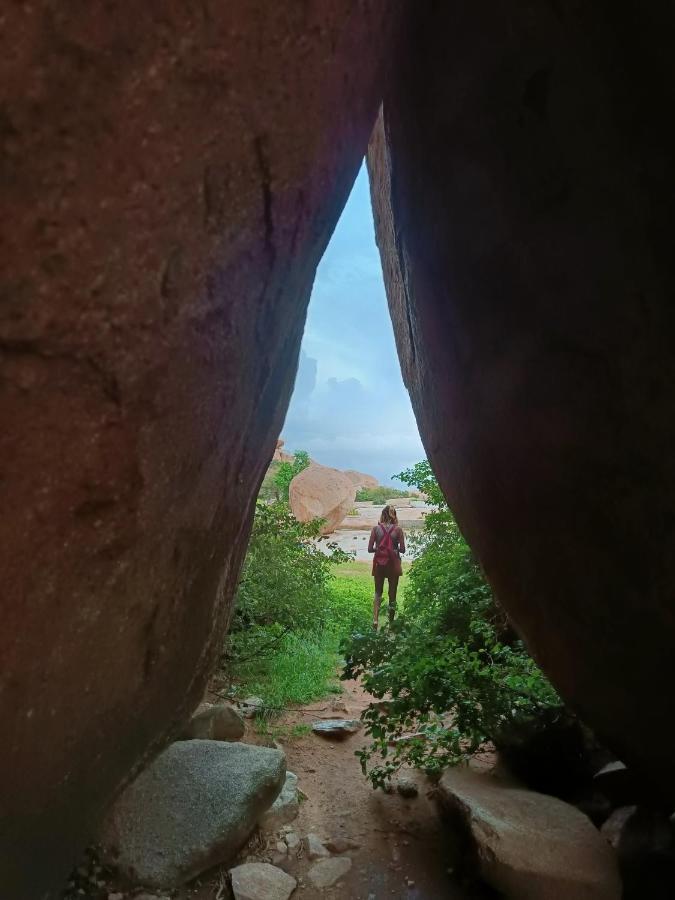 Hearthspace Hampi - Small Home, A Low-Impact Backpackers Hostel Exterior photo